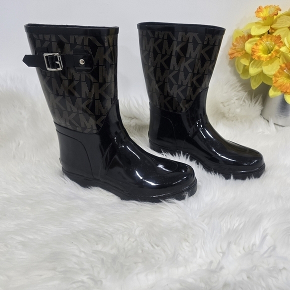 Michael Kors Tall Rain Boots Size 10 - Picture 13 of 14